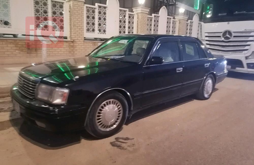 تويوتا كراون